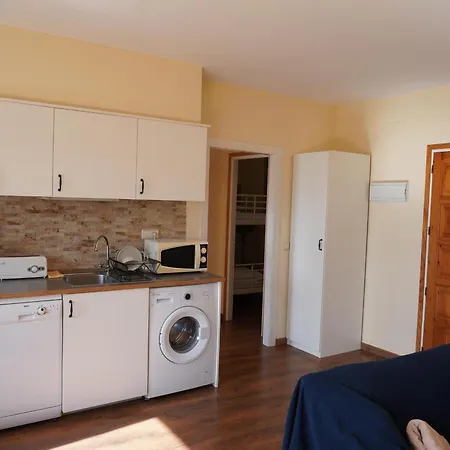 Escoles 1 - L'estartit; Centro - Es-323-91